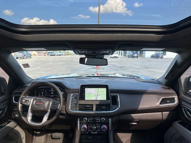 2023 GMC Yukon XL SLT