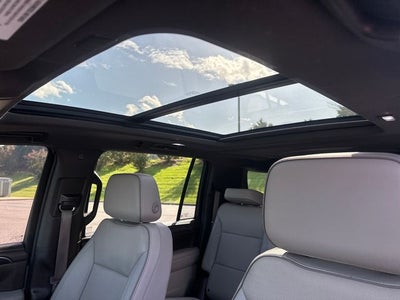 2023 GMC Yukon XL SLT