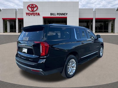 2023 GMC Yukon XL SLT