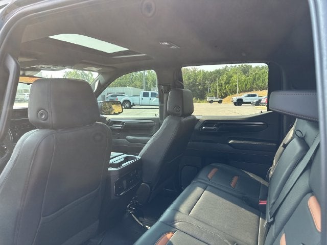 2023 GMC Sierra AT4