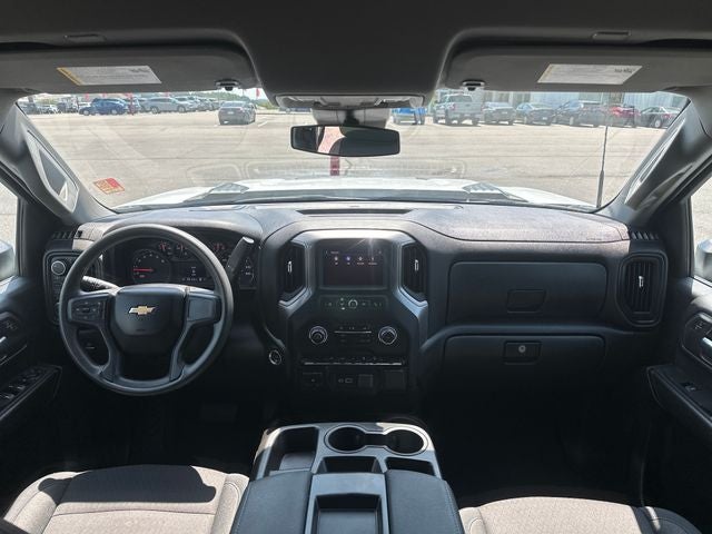 2024 Chevrolet Silverado HD Custom