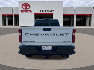 2024 Chevrolet Silverado HD Custom