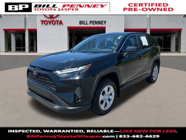 2025 Toyota RAV4 LE FWD's photo