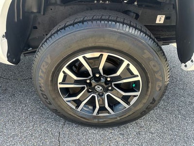2023 Toyota Tacoma TRD Sport V6