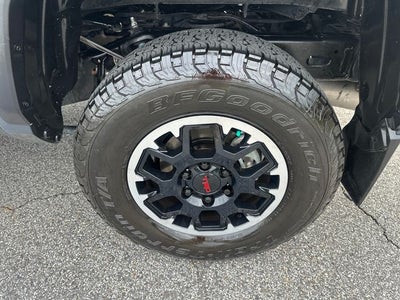 2024 Toyota Tacoma TRD Off-Road