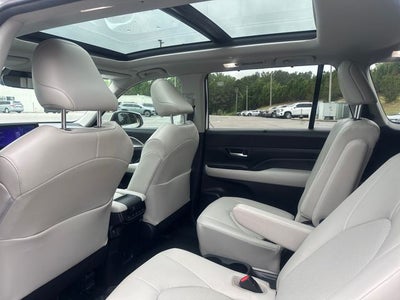 2024 Toyota Grand Highlander XLE