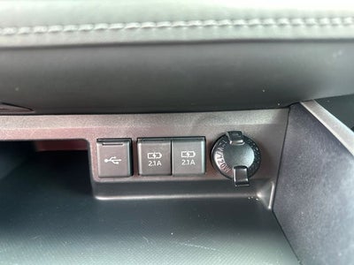 2021 Toyota Highlander L