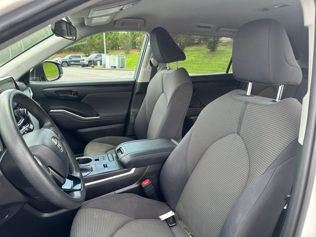 2021 Toyota Highlander L