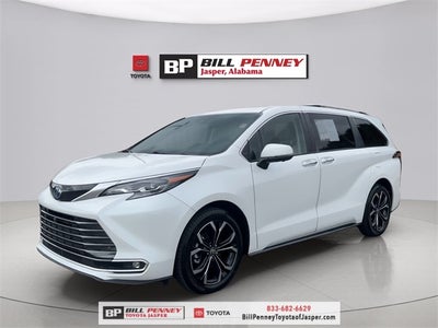 2025 Toyota Sienna Platinum 7 Passenger