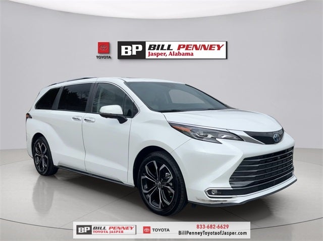 2025 Toyota Sienna Platinum 7 Passenger