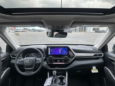 2026 Toyota Highlander Hybrid XLE