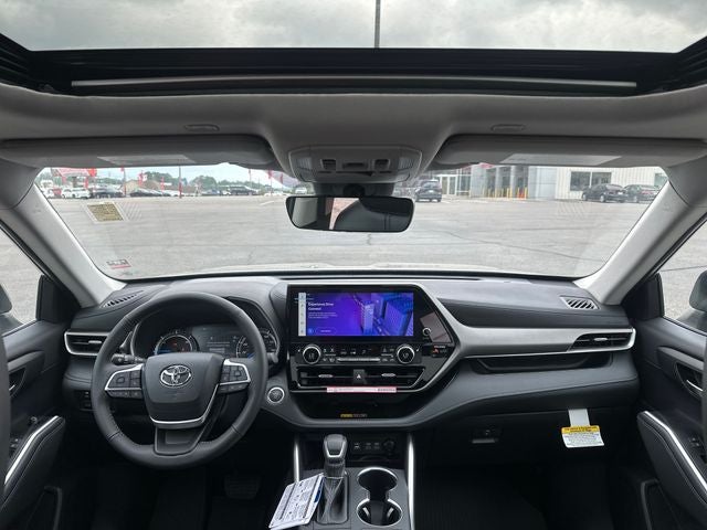 2026 Toyota Highlander Hybrid XLE