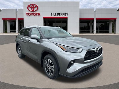 2026 Toyota Highlander Hybrid XLE