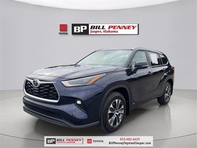 2025 Toyota Highlander Hybrid XLE