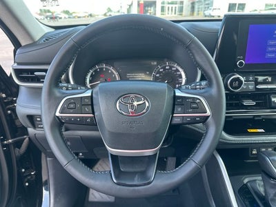 2024 Toyota Highlander XLE