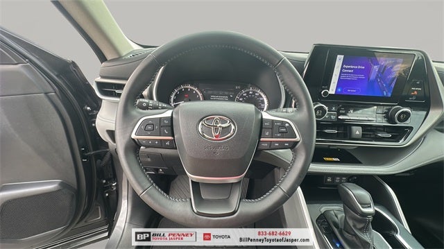 2025 Toyota Highlander XLE