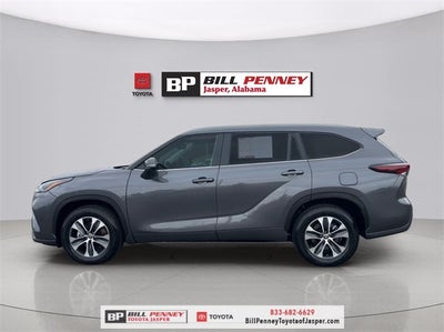 2025 Toyota Highlander XLE