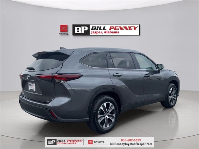 2025 Toyota Highlander XLE