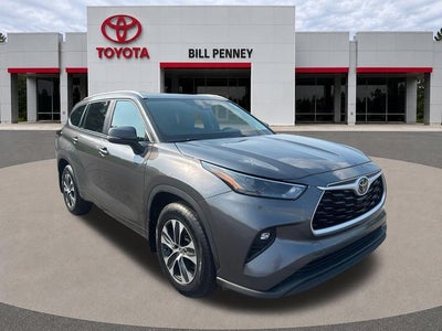 2024 Toyota Highlander XLE
