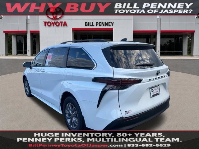 2026 Toyota Sienna LE