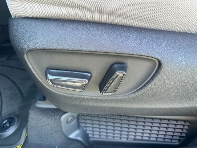 2026 Toyota Sienna LE 8 Passenger