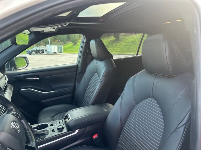 2021 Toyota Highlander XSE