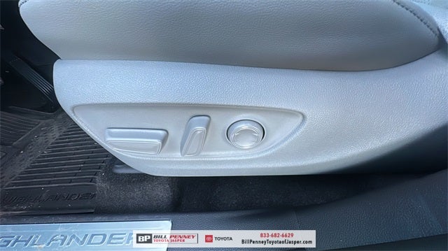 2026 Toyota Highlander Hybrid Limited