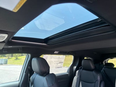 2026 Toyota Sienna XSE 7 Passenger