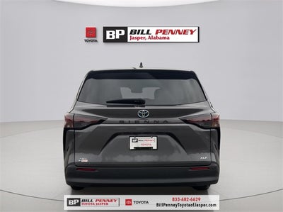 2025 Toyota Sienna XLE 7 Passenger