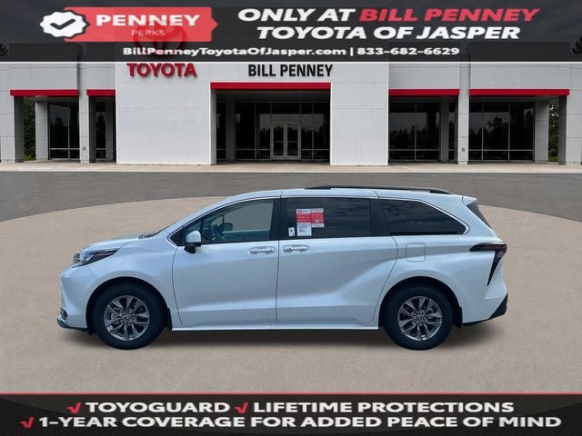 2026 Toyota Sienna XLE 8 Passenger