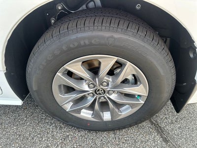2026 Toyota Sienna XLE 8 Passenger