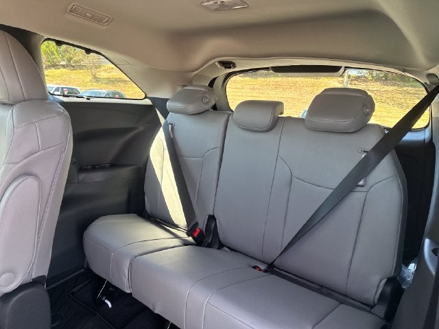 2026 Toyota Sienna XLE 8 Passenger