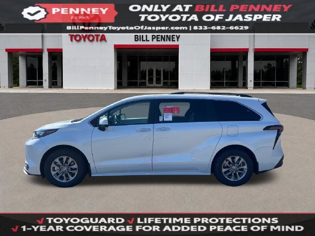 2026 Toyota Sienna XLE 8 Passenger
