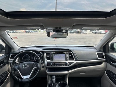 2017 Toyota Highlander Limited Platinum