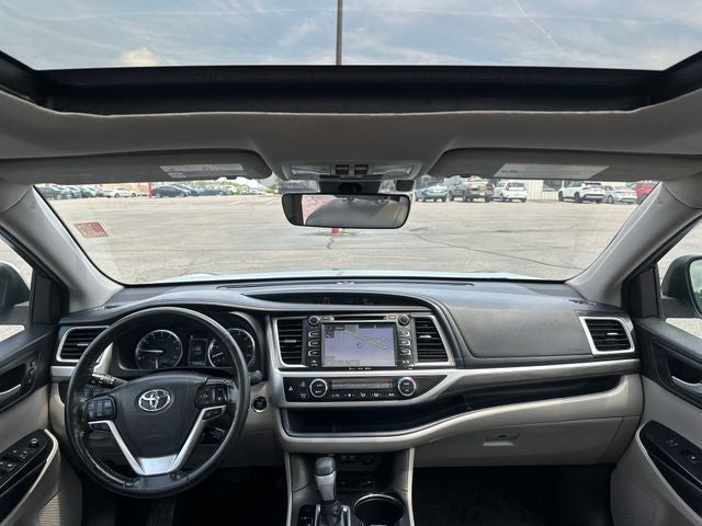 2017 Toyota Highlander Limited Platinum