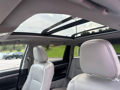 2017 Toyota Highlander Limited Platinum