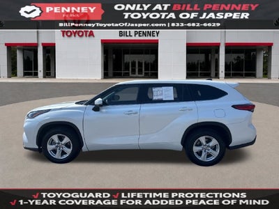 2022 Toyota Highlander LE