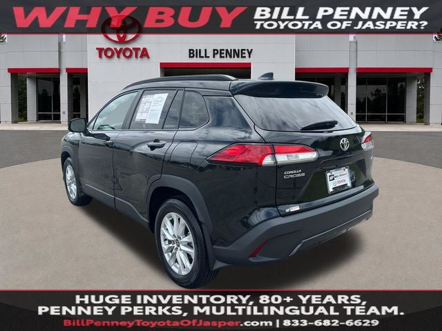 2024 Toyota Corolla Cross LE
