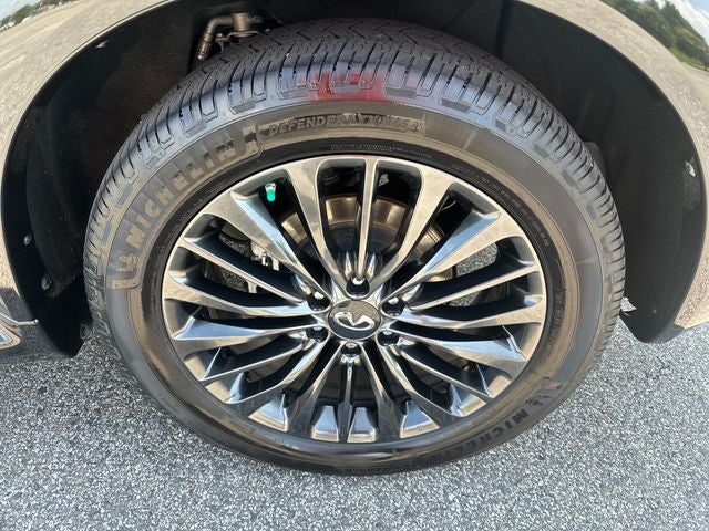 2022 INFINITI QX80 Sensory