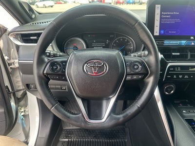 2023 Toyota Venza XLE