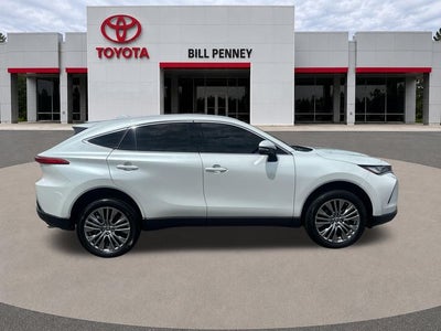 2023 Toyota Venza XLE