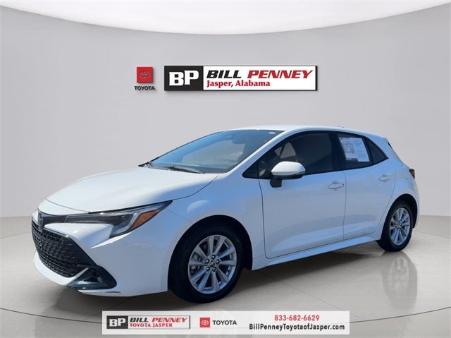 2025 Toyota Corolla Hatchback SE