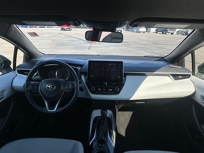 2022 Toyota Corolla Hatchback SE