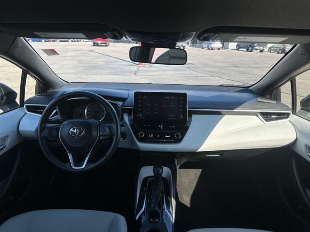 2022 Toyota Corolla Hatchback SE