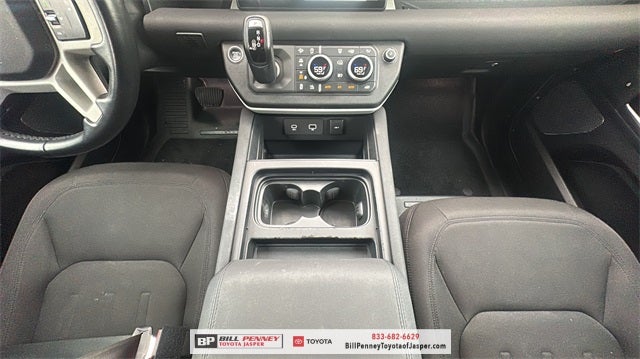 2022 Land Rover Defender 110 Standard