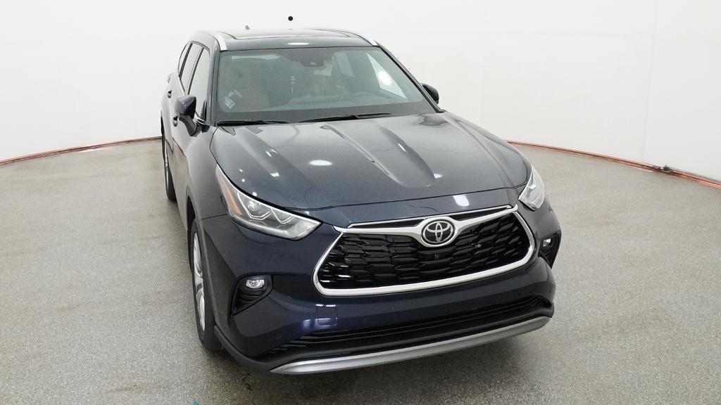 2026 Toyota Highlander Platinum