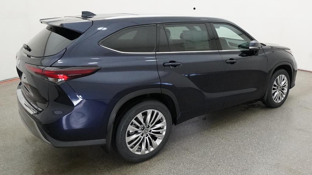 2026 Toyota Highlander Platinum