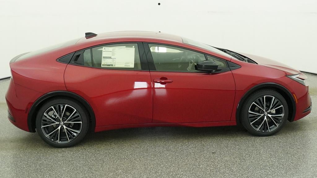 2027 Toyota Prius XLE