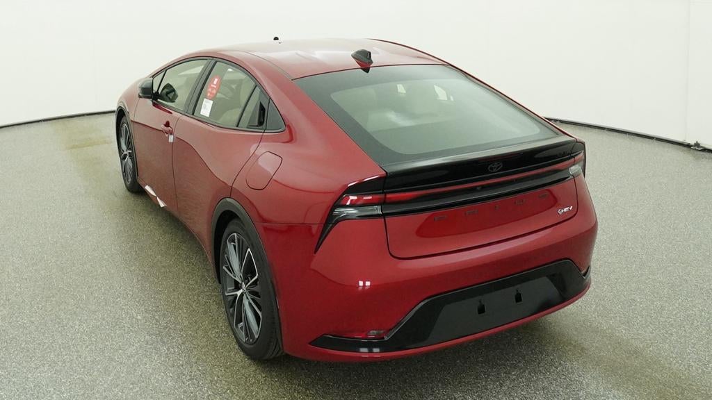 2027 Toyota Prius XLE